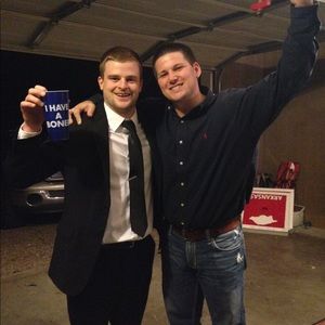 Meet your Posher, Corey